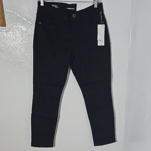 Liz Claiborne Sara Slim Leg Mid Rise Stretch Black Jeans Size 4PS Short NWT